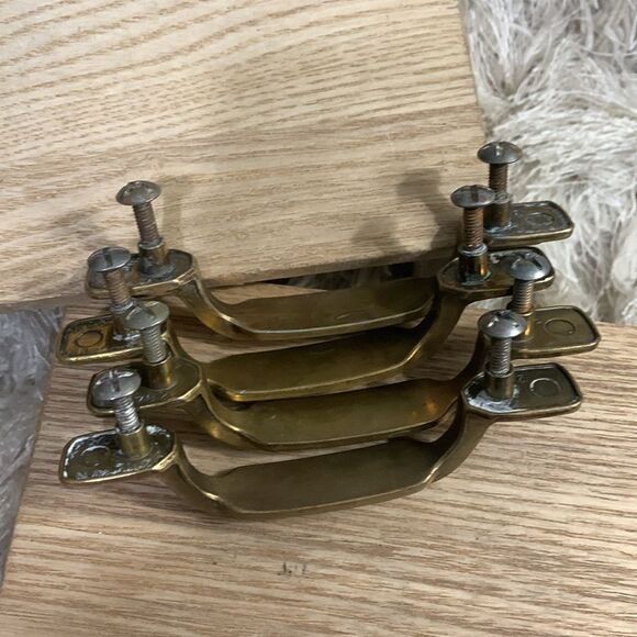 Vintage Mid-Century Style Keeler Brass Co Cabinet Door Pulls Brass Tone Metal - Picture 16 of 17